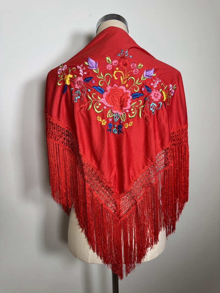 Mantón poliéster niña rojo bordado colorido