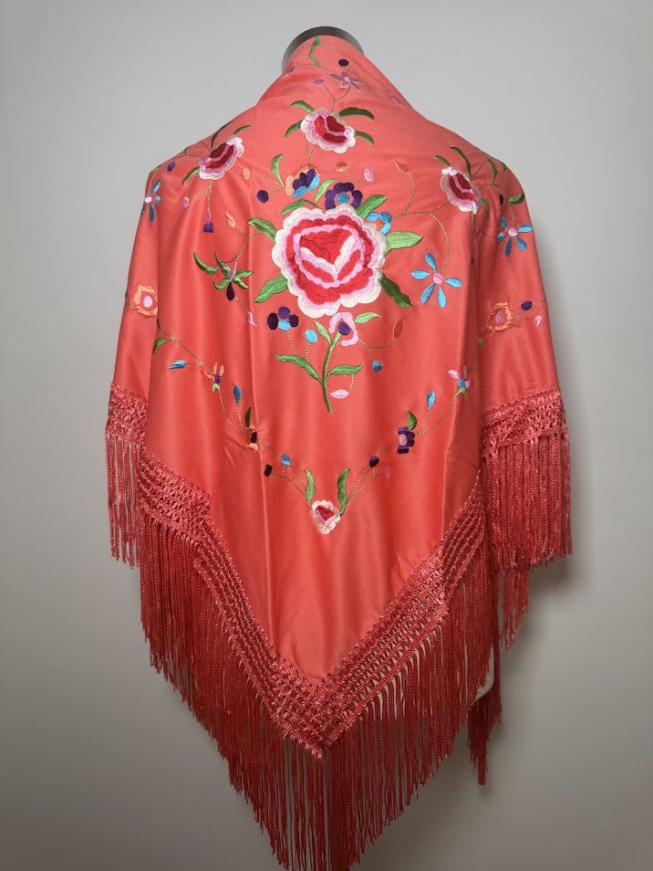 Mantón poliéster coral bordado colores