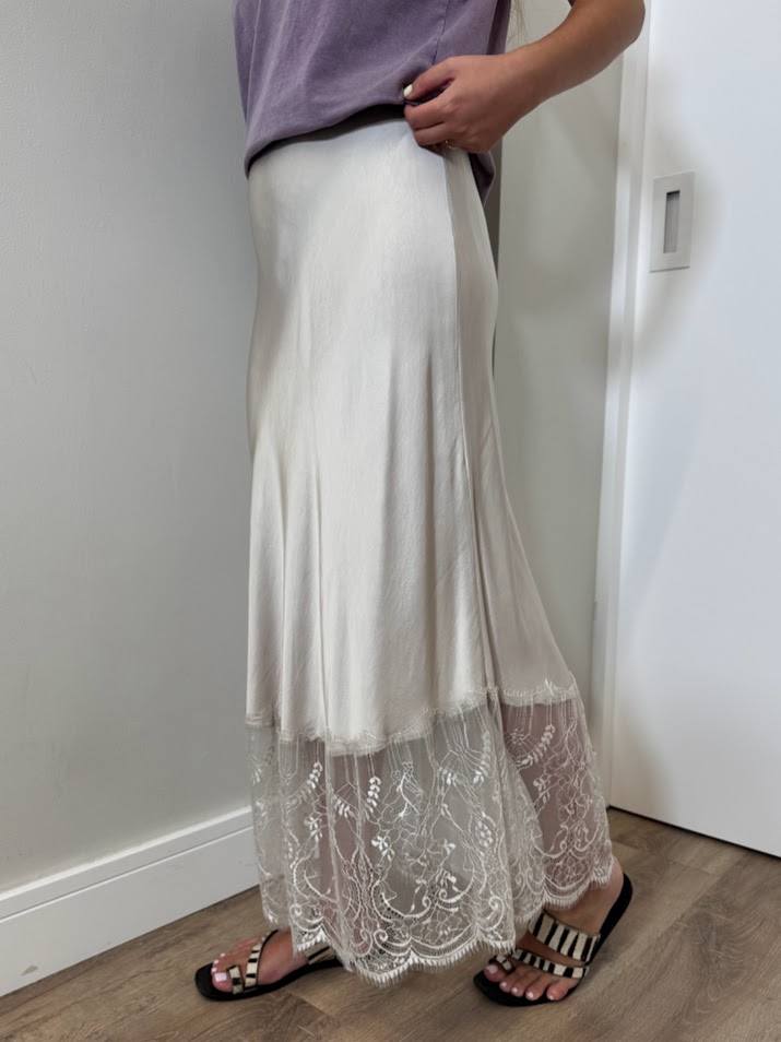 Falda raso encaje marfil
