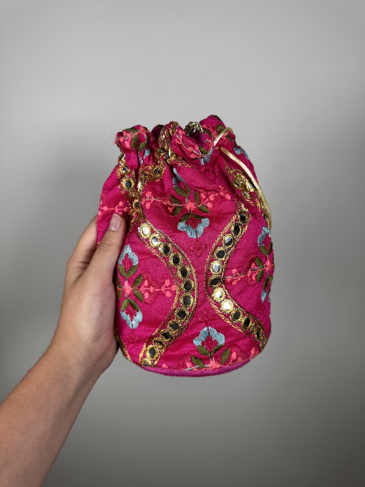 Bombonera fucsia espejos