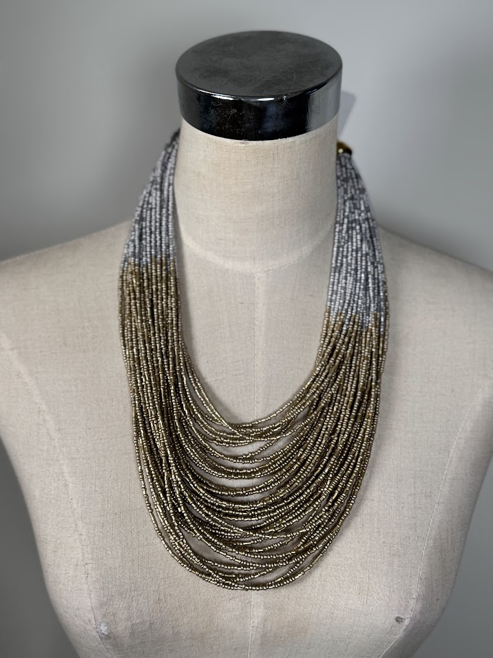 Collar cuentas plata y dorado