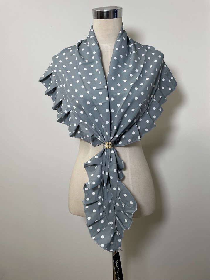 Piquillo azul grisáceo lunar