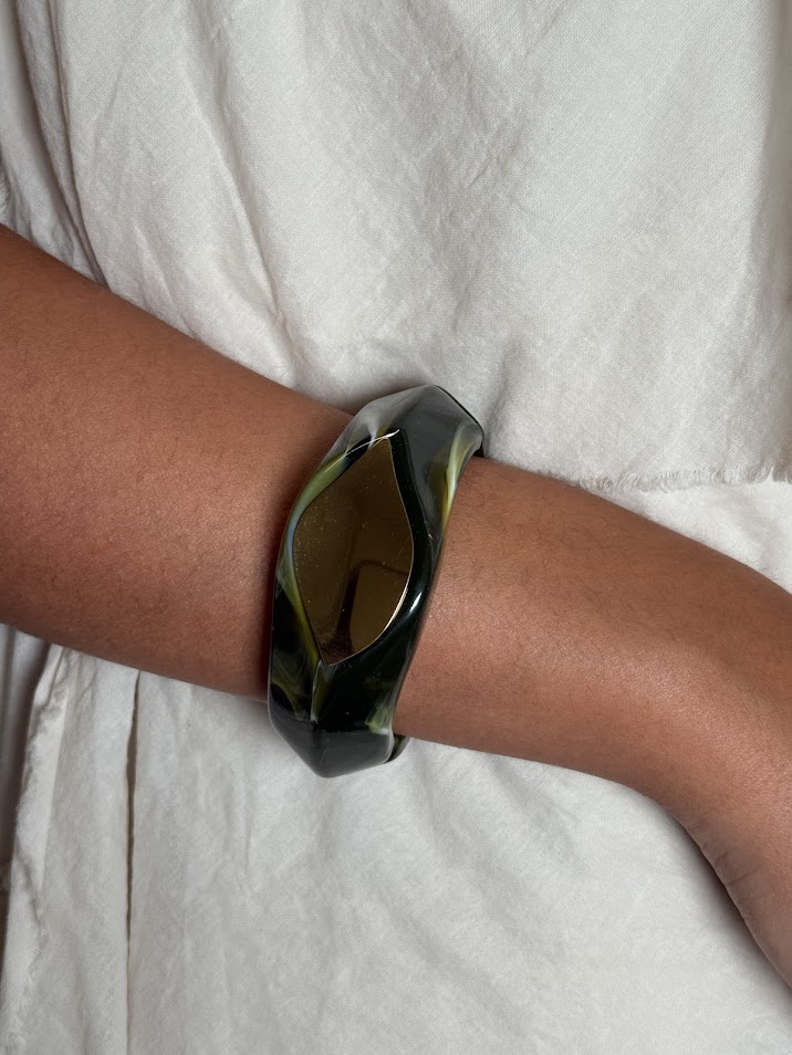 Pulsera resina verde chapa