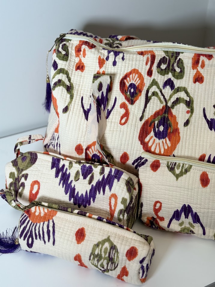 Bolsa de viaje con 3 neceseres