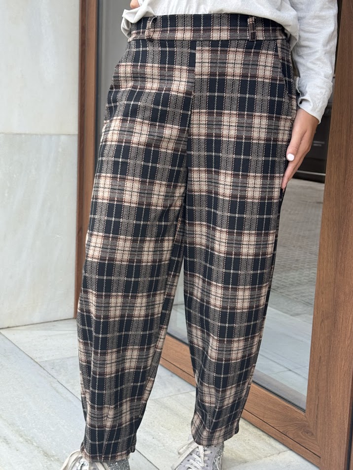 Pantalón cuadros
