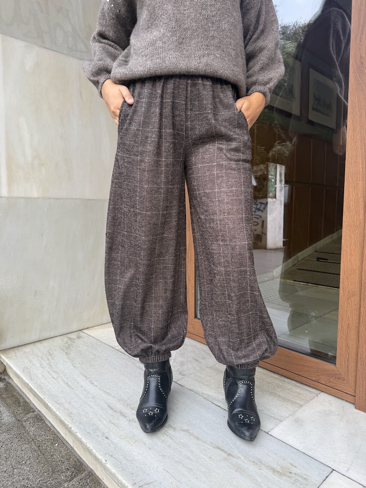 Pantalón bombacho cuadros marrón